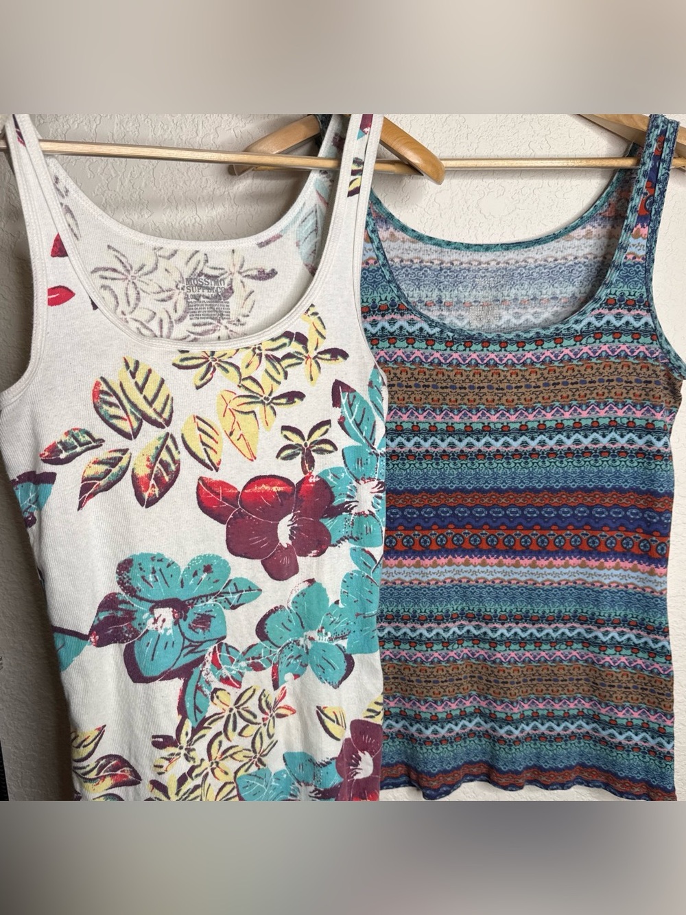 BUNDLE of 2 Tank Tops Floral and Boho Stripe Print Size XL Mossimo Long & Lean